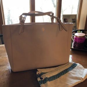 Tory Burch Large Robinson Tote